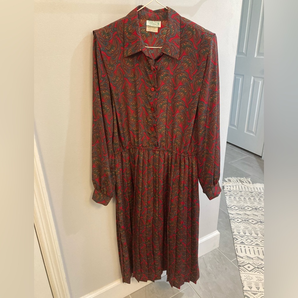 Vintage Lady Carol Petites pleated Dress abstract paisley design size 12